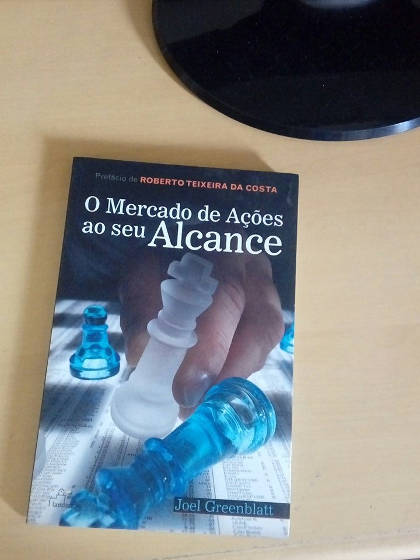 The little book that beats the market em português